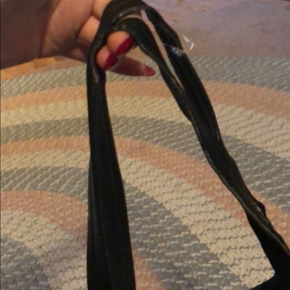 Guess Purse - Picture 4 of 4
